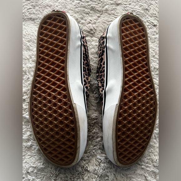 VANS cheetah print EUC - Picture 4 of 5
